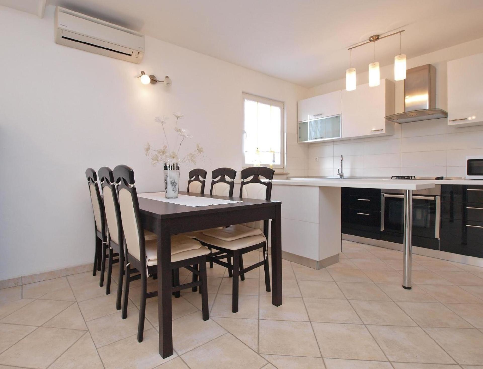 Fuer 4 Personen Ca 60 Qm In Rovinj, Istrien Istrische Riviera *